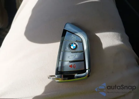 2017 BMW 740I xDrive z USA, uszkodzony, nr VIN WBA7E4C59HGU99864